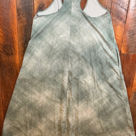 Athleta Presidio Dress Green Washed Racerback Lightweight Flowy Active Dress S - Picture 6 of 9